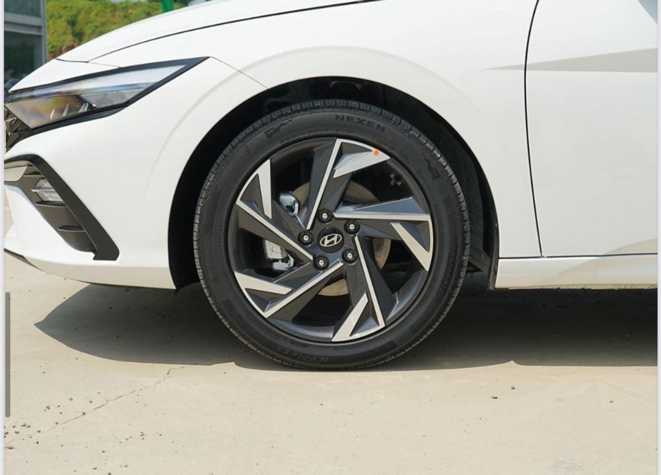 Buy new and used cars UAE