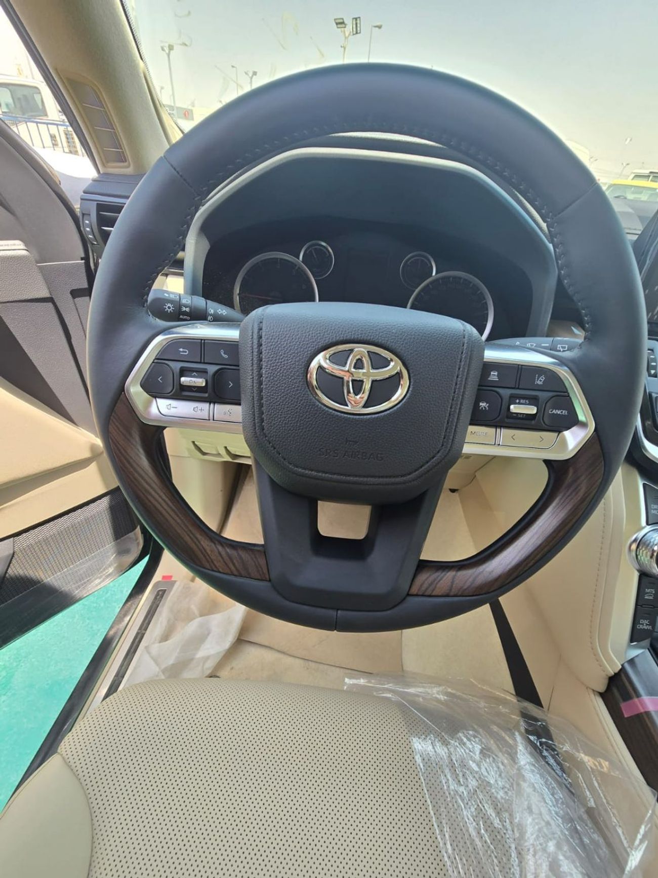 Toyota Hiace UAE